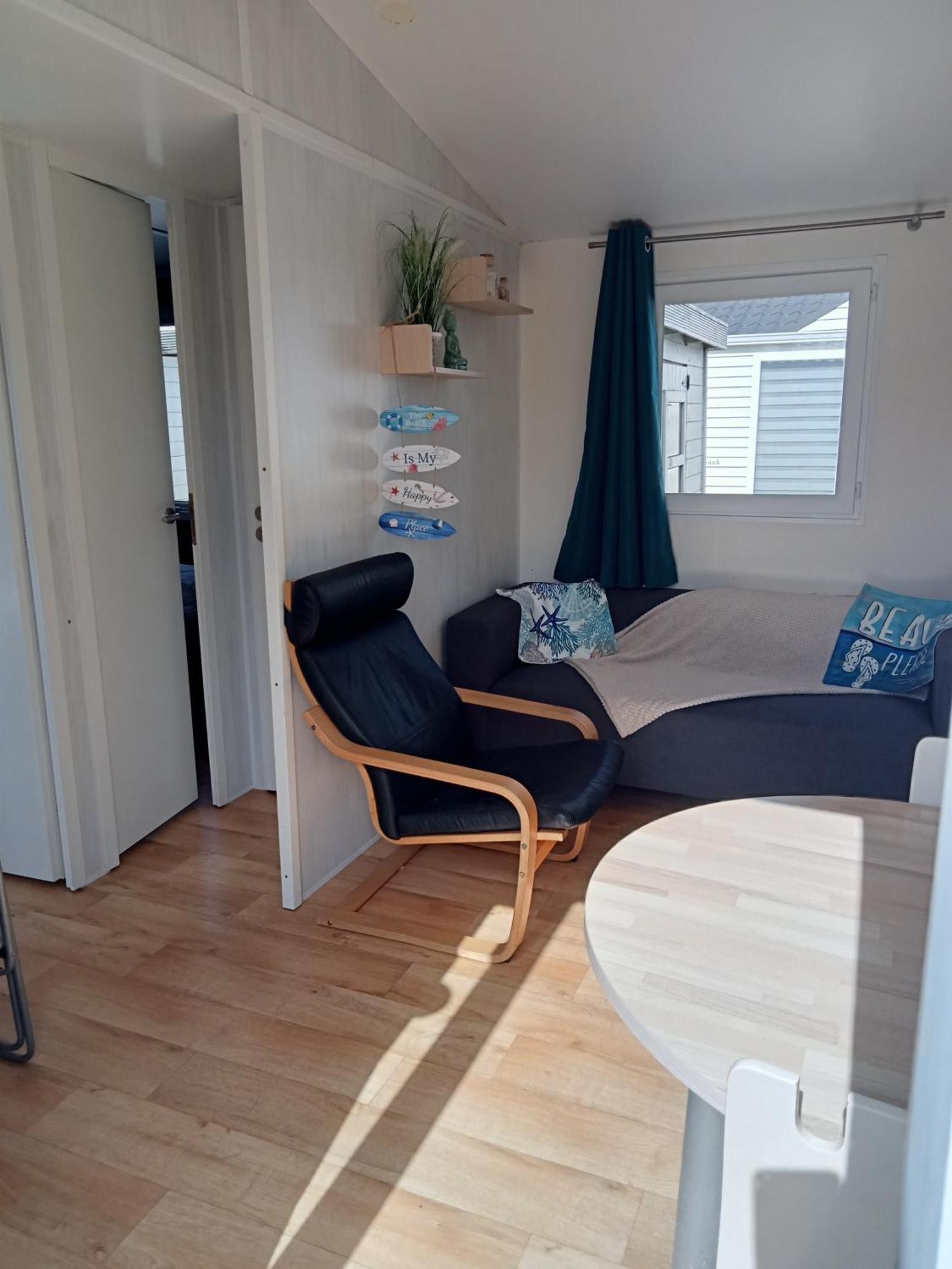 Stacaravan Bredene Met Tuin Nr 2126 Eksteriør billede